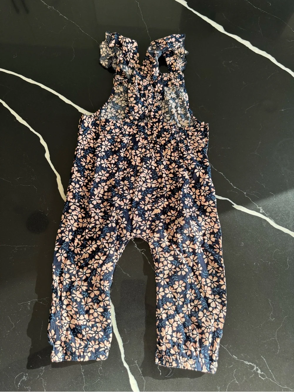 Vignette soft navy